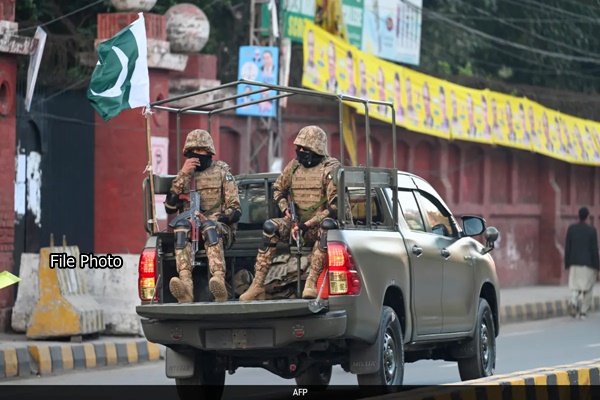 7 Pak paramilitary troops killed, 5 injured in Balochistan province