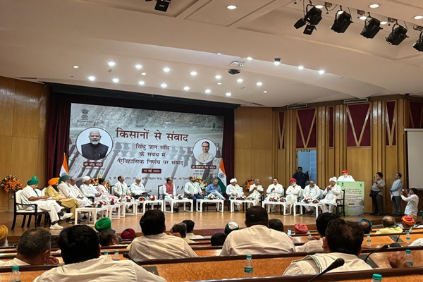 Abeyance of  Indus Water Treaty will benefit farmers of some states  says Agri Min Shivraj Singh Chouhan 