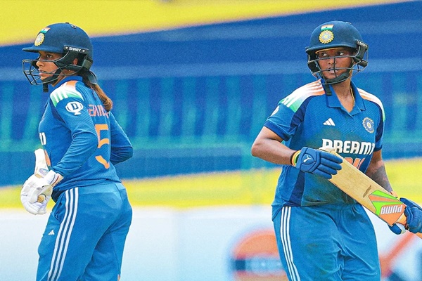 Women Cricket: India reach Tri-Nation series final defeating SA