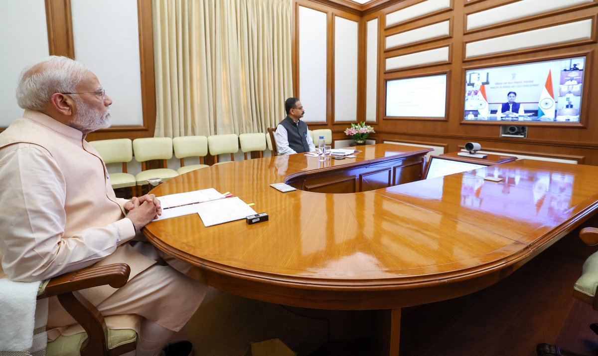 प्रधानमंत्री नरेन्‍द्र मोदी ने सूचना-संचार-प्रौद्योगिकी आधारित बहुमॉडल प्‍लेटफॉर्म ‘प्रगति’ की 46वीं बैठक की अध्‍यक्षता की