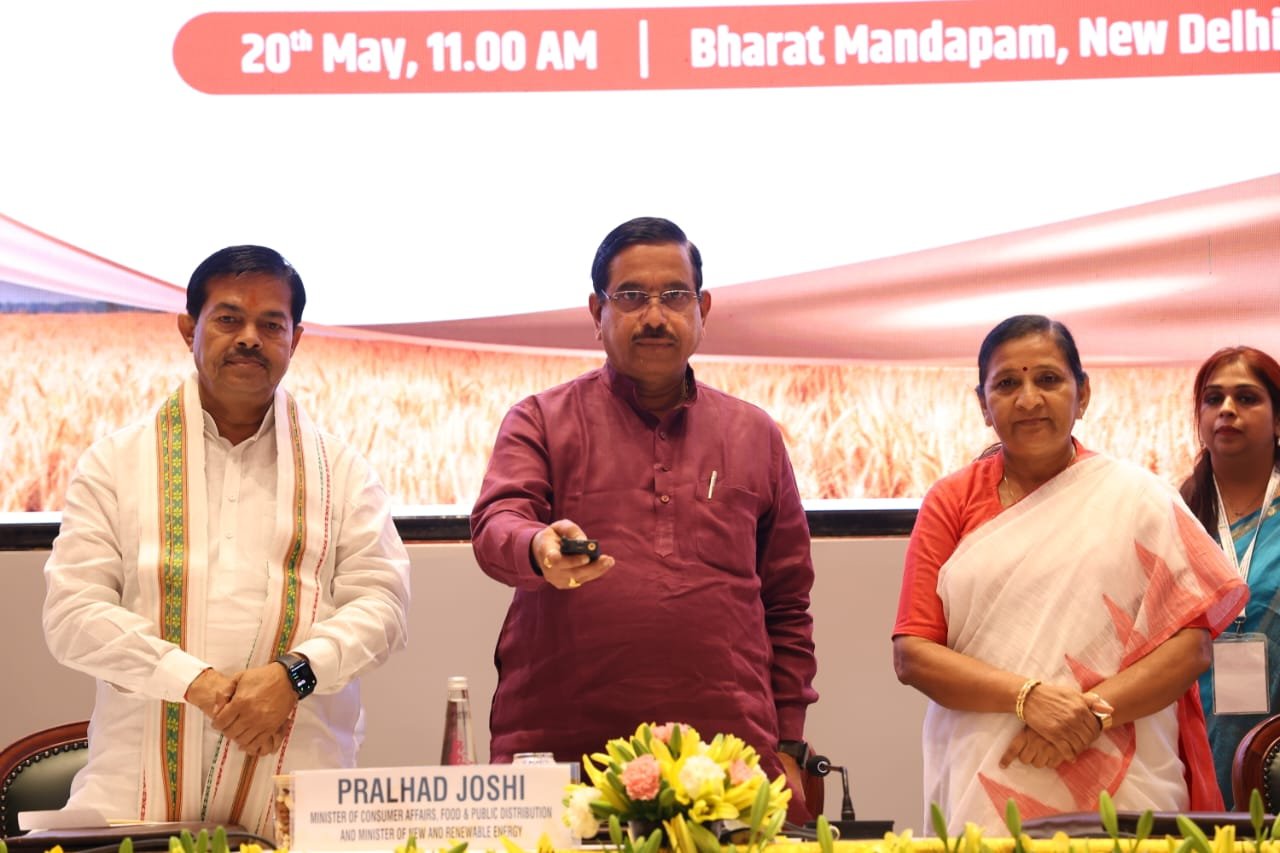 केन्‍द्रीय मंत्री प्रल्‍हाद जोशी ने डिपो दर्पण, अन्‍न मित्र और अन्‍न सहायता एप्‍स का शुभारंभ किया