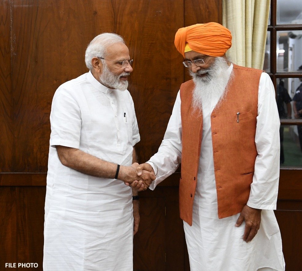 प्रधानमंत्री नरेन्‍द्र मोदी ने पूर्व केंद्रीय मंत्री सुखदेव सिंह ढींडसा के निधन पर शोक व्यक्त किया