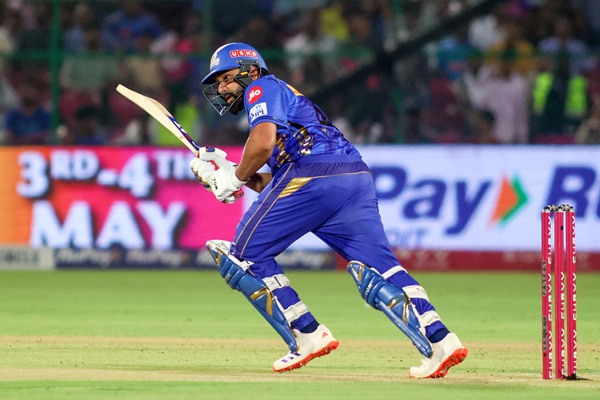 IPL: Mumbai Indians Bat First Against Rajasthan Royals in Jaipur