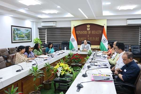 Union Health Minister asserts early & comprehensive screening needed to lower TB cases