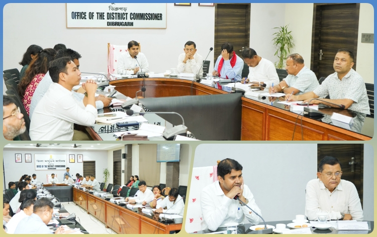 ডিব্ৰুগড় জিলা আয়ুক্তৰ কাৰ্যালয়ত মন্ত্ৰী প্ৰশান্ত ফুকনৰ উপস্থিতিত মহকুমা ভূমি উপদেষ্টা সমিতিৰ বৈঠক