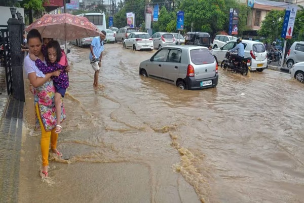 Heavy rainfall affects normal life in NE states