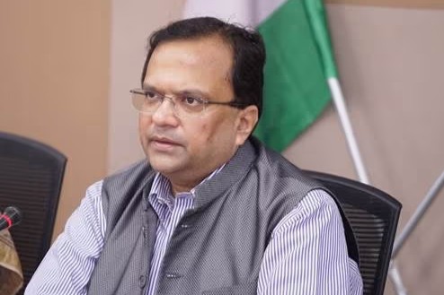 हरियाणा और राजस्‍थान के कुछ हिस्‍सों में तत्‍काल पानी की कमी से निपटने के लिए केंद्रीय गृह सचिव गोविंद मोहन ने नई दिल्ली में एक बैठक की