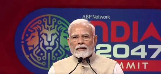 व्यापार और वाणिज्य केंद्र बनने की ओर अग्रसर है भारतः नरेन्द्र मोदी