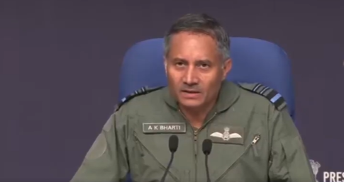 केंद्र सरकार ने अपनी ताजा ब्रीफिंग में पाकिस्‍तानी सेना के दावे का भंडाफोड किया