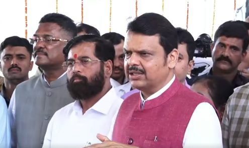 मेट्रोच्या कामापैकी ५० किमीचे टप्पे वर्षअखेरपर्यंत पूर्ण करण्याचं मुख्यमंत्र्यांचं आश्वासन