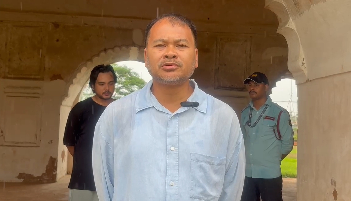 শিৱসাগৰৰ বিধায়ক অখিল গগৈৰ আকস্মিকভাৱে ৰংঘৰ পৰিদৰ্শন