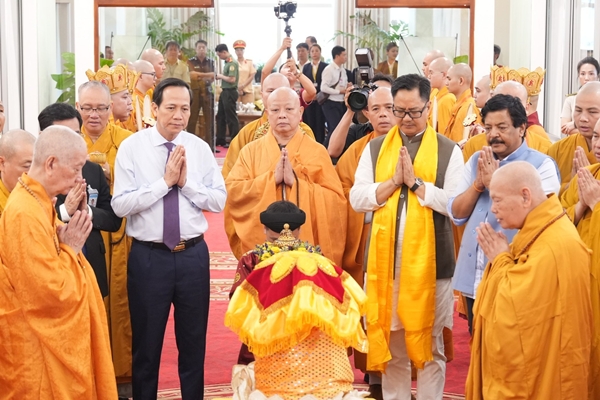 Union Minister Kiren Rijiju arrives in Vietnam with Sacred Relics of Lord Buddha