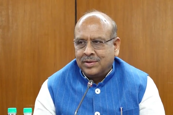 Delhi Assembly Removes Glass Barriers for Press, Moves Towards Paperless Sessions