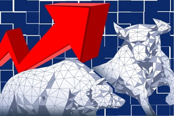 Sensex rises 281 points, Nifty up 104