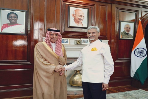 Saudi FM Adel al-Jubeir meets EAM Jaishankar in New Delhi