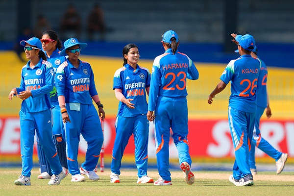 India Crush Sri Lanka by 97 Runs to Win Tri-Nation ODI Series