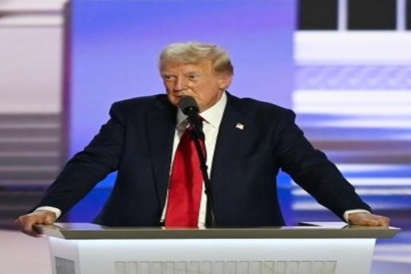 US President Trump signs executive order aiming to reduce drug prices