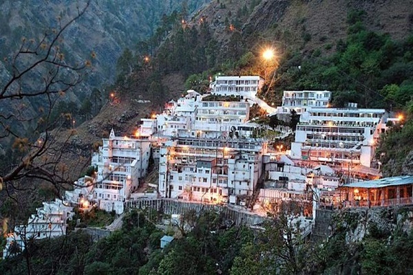 J&K: Vaishno Devi Shrine Board announces free Aarti Darshan, accommodation for pilgrims