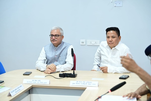 Election Commissioner Vivek Joshi Reviews Bihar Poll Security, Pushes Youth Voter Enrollment