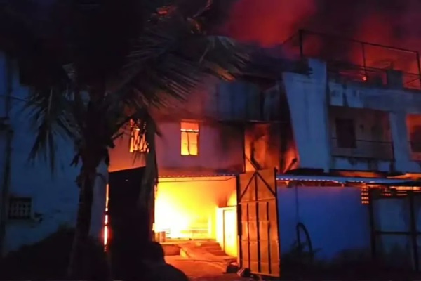 Maharashtra: Solapur Textile Mill Fire Kills 8, Blaze Rages for 14 Hours