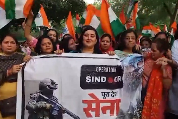 BJP Holds Tiranga Yatras in Delhi to Honor Armed Forces and Celebrate Operation Sindoor