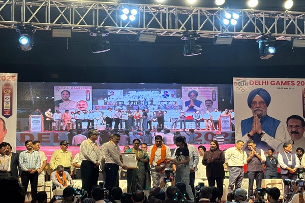Delhi CM inaugurates Delhi Games 2025 at Talkatora Stadium
