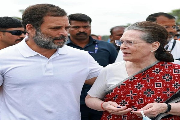 ED:  Congress leaders Sonia, Rahul prima facie involved in ₹142 cr money laundering