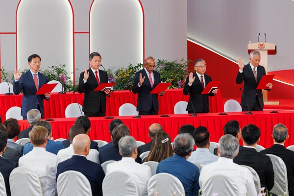 Singapore’s new cabinet sworn in         