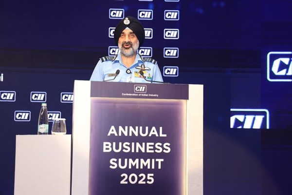 IAF Chief highlights shift in warfare, calls AMCA a key step for future
