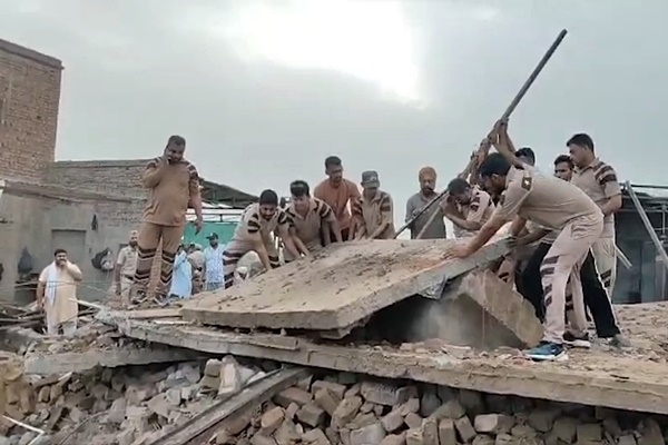 Blast in Punjab cracker factory kills 5, injures 34