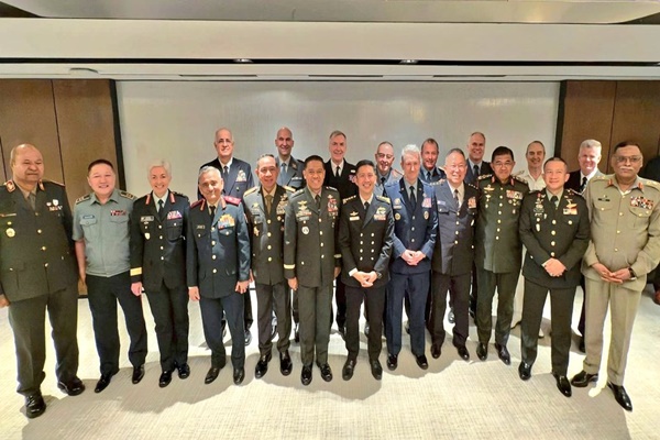 CDS Gen Anil Chauhan Attends Defence Forces Round Table in Singapore