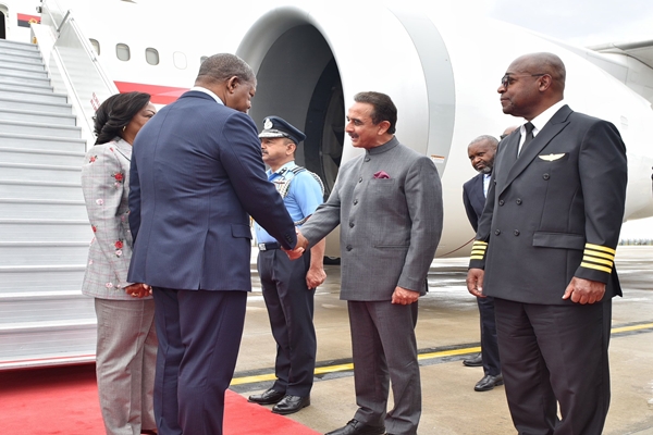 Angola President arrives in New Delhi on 3 day state visit after 38 years
