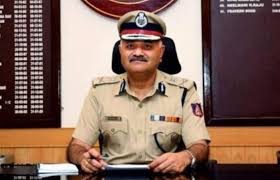 प्रवीण सूद यांचा कार्यकाळात एक वर्षासाठी वाढ