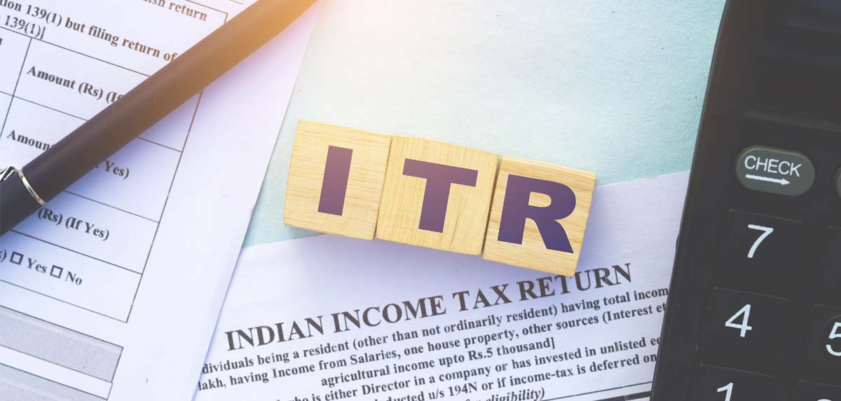 आयकर रिटर्न भरने की अंतिम तिथि 31 जुलाई से 15 सितंबर तक बढ़ाई गई