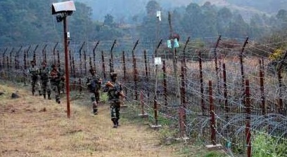 জম্মু-কাশ্মীৰৰ নিয়ন্ত্ৰণৰেখাত পাকিস্তানী সেনাৰ নিৰৱচ্ছিন্ন গোলাবর্ষণ, ভাৰতীয় সেনাৰ যোগ্য প্ৰত্যুত্তৰ