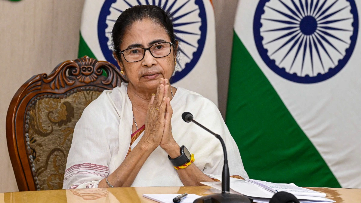 মুখ্যমন্ত্রী মমতা ব্যানার্জি আজ তিন জেলা সফরে রওনা হচ্ছেন
