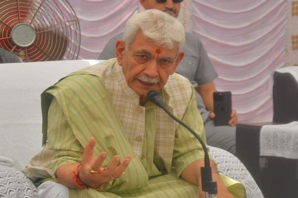 J&K: Lt Governor visits Poonch Brigade headquarters to address Forces