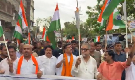 অপারেশন সিন্দুরের সাফল্যে, আজ উত্তর ২৪ পরগণা ও মেদিনীপুরে তিরঙ্গা যাত্রার আয়োজন করা হয়