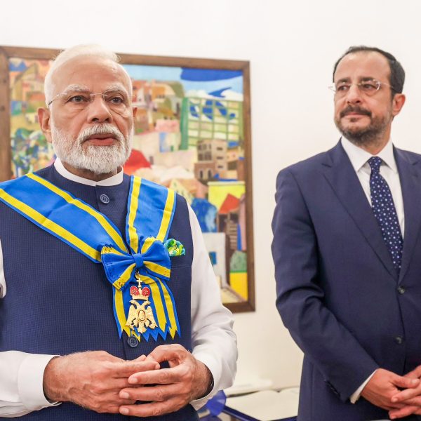 પ્રધાનમંત્રી નરેન્દ્ર મોદી સાયપ્રસના સર્વોચ્ચ પુરસ્કારથી સન્માનિત.