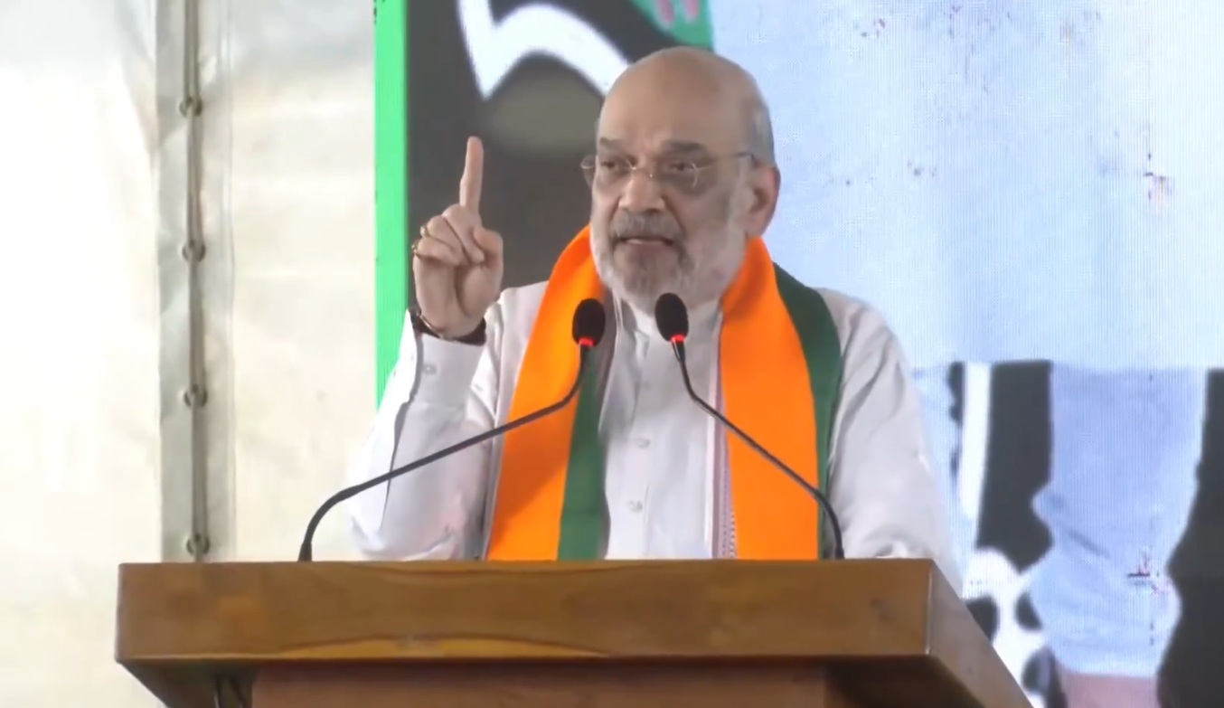 কেন্দ্রীয় স্বরাষ্ট্রমন্ত্রী অমিত শাহ আজ তামিলনাড়ুতে ডিএমকে সরকারের জনবিরোধী নীতির সমালোচনা করেছেন।