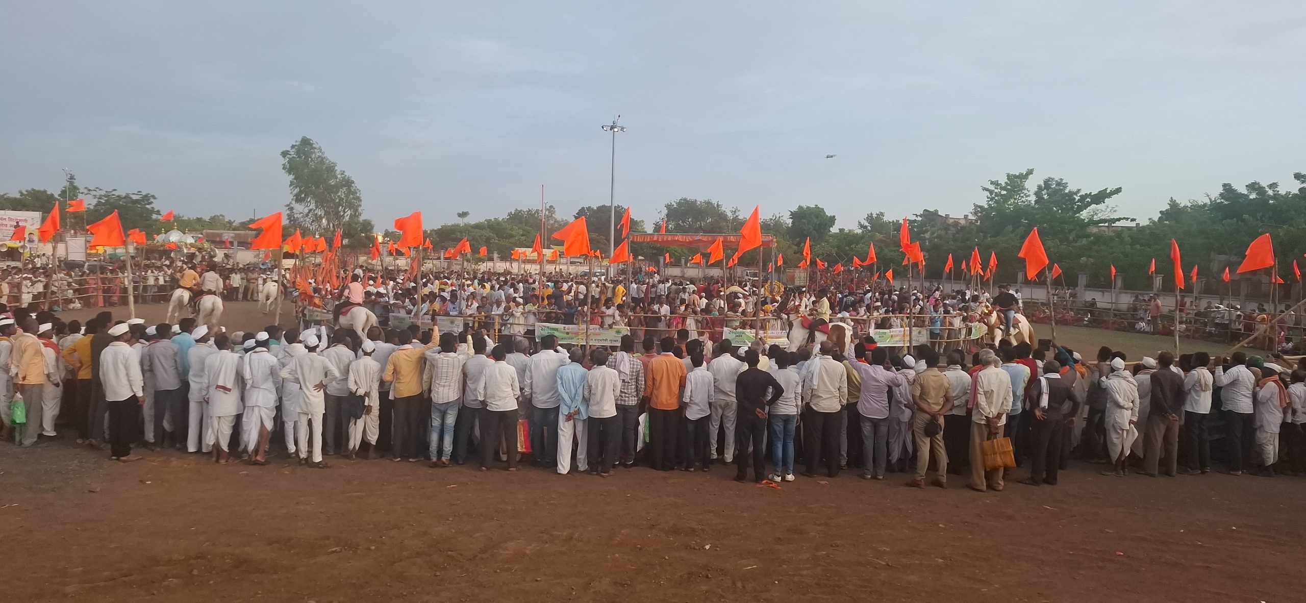 हिंगोलीत संत नामदेव महाराजांच्या पालखी सोहळ्याचं पहिलं अश्व रिंगण संपन्न