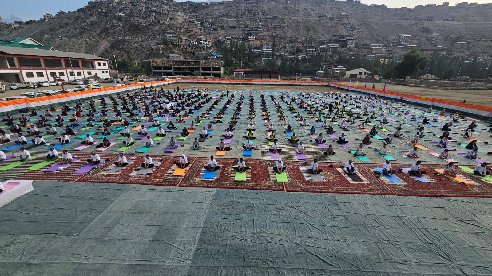 लद्दाख: कारगिल में बड़े उत्साह के साथ मनाया गया अंतर्राष्ट्रीय योग दिवस