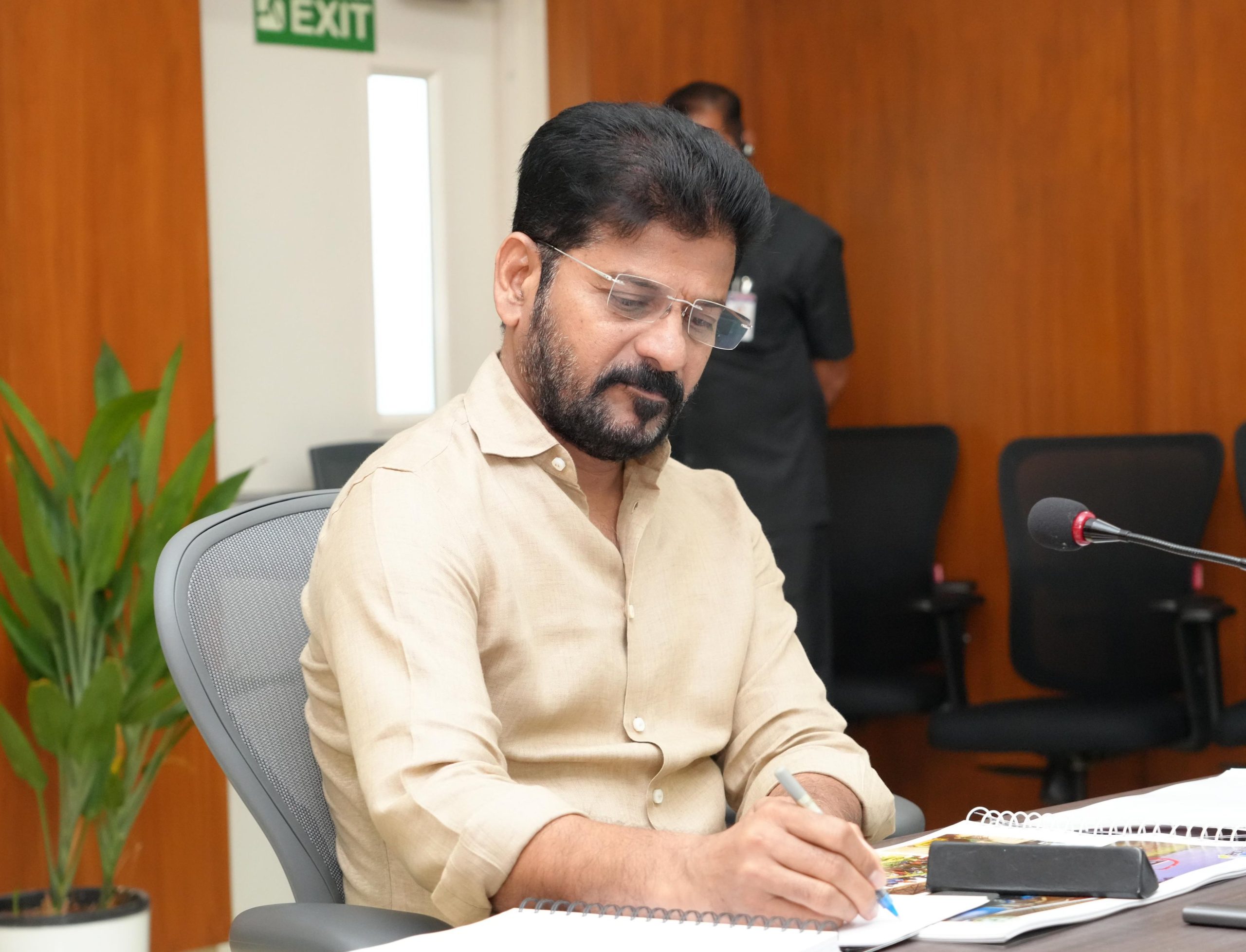 तेलंगाना सरकार ने हैदराबाद में विश्‍वस्‍तरीय इको-टाउन विकसित करने की घोषणा की 