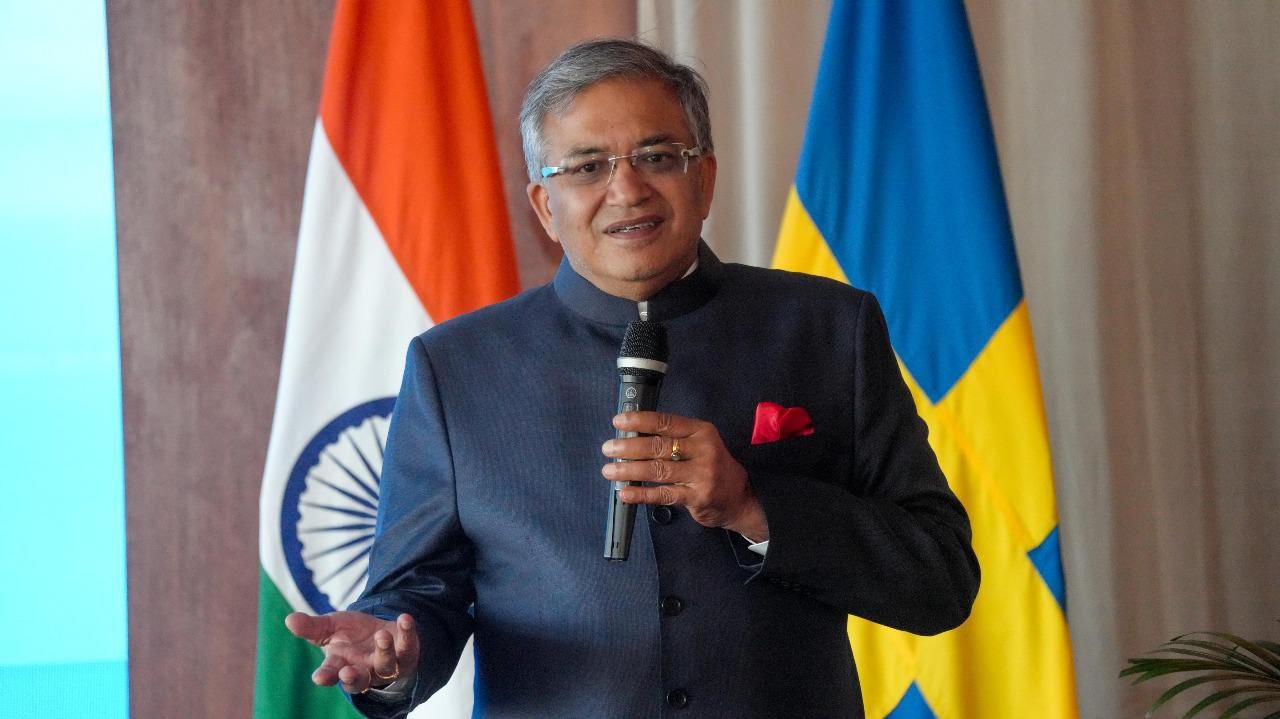 मुख्य निर्वाचन आयुक्त ज्ञानेश कुमार ने स्वीडन में प्रवासी भारतीयों के साथ बातचीत की