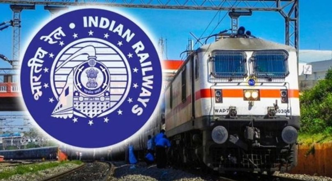 अगले महीने से आधार से प्रमाणित आईआरसीटीसी-खाताधारक ही बुक कर सकेंगे ऑनलाइन तत्काल टिकट