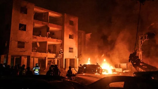 इस्राइल की सेना ने ईरान के 30 ड्रोन को रोकने और नष्ट करने का दावा किया