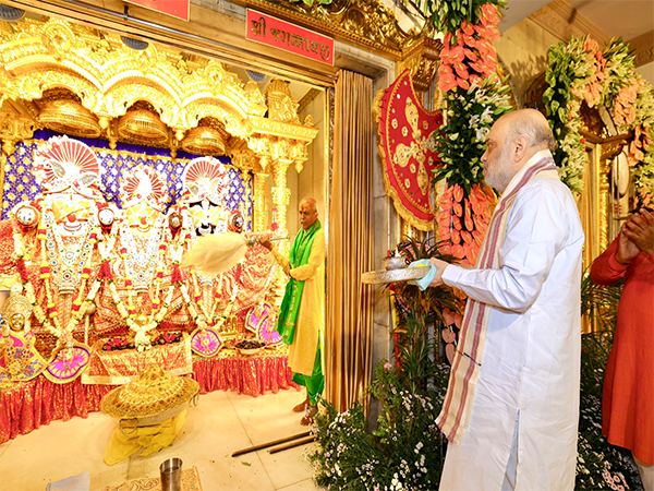 केंद्रीय गृहमंत्री अमित शाह ने अहमदाबाद में श्री जगन्नाथ मंदिर में की मंगला आरती