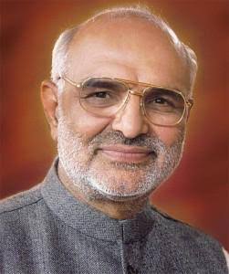 दिल्ली की मुख्यमंत्री रेखा गुप्ता ने पूर्व मुख्मंत्री साहिब सिंह वर्मा की पुण्यतिथि पर दी श्रद्धांजलि