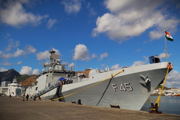 INS Teg arrives in Mauritius for joint surveillance of Economic Zone