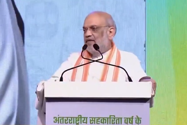 ৰাষ্ট্ৰীয় কৃষি সমবায় বিপণন সংস্থাই কৃষকৰ দ্বাৰা উৎপাদিত সামগ্ৰী প্ৰত্যক্ষভাৱে আহৰণ কৰিব বুলি কেন্দ্ৰীয় গৃহ আৰু সমবায় মন্ত্রী অমিত শ্বাহৰ ঘোষণা